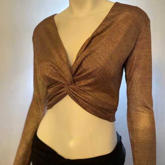 Blue Life Brigid V Crop Top Rose Gold⭐️NWT⭐️ - Picture 2 of 4